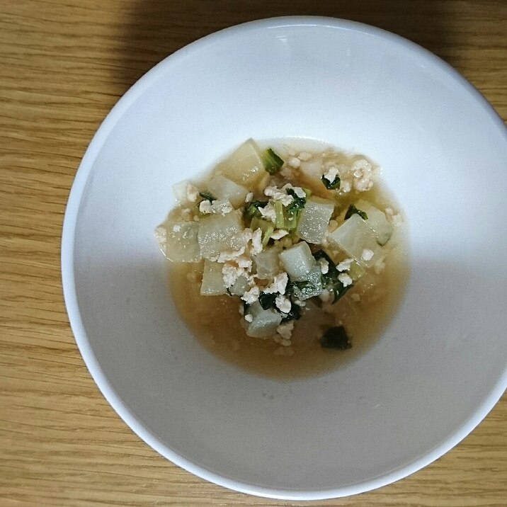 栄養満点離乳食!大根と小松菜と鶏ひき肉の煮物